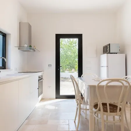 Il Trullo Bianco Molillo *